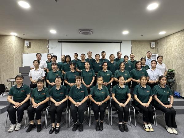 m.whxydzc.com企業(yè)辦公場所保潔服務(wù)的重要性與專業(yè)解決方案